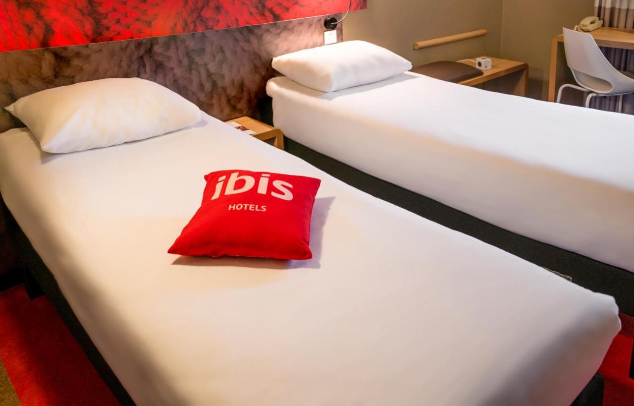 Ibis Saint-Omer Centre Esterno foto